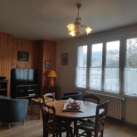 La Lisiere Appartement 2 Chambres Revin エクステリア 写真